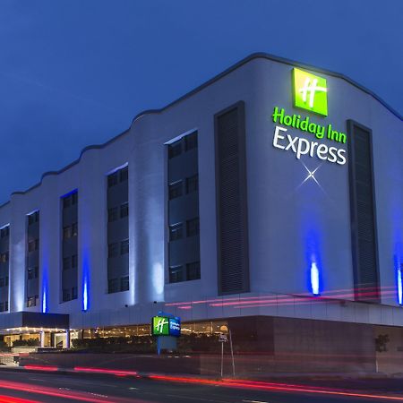 Holiday Inn Express Mexico- Toreo By Ihg Εξωτερικό φωτογραφία