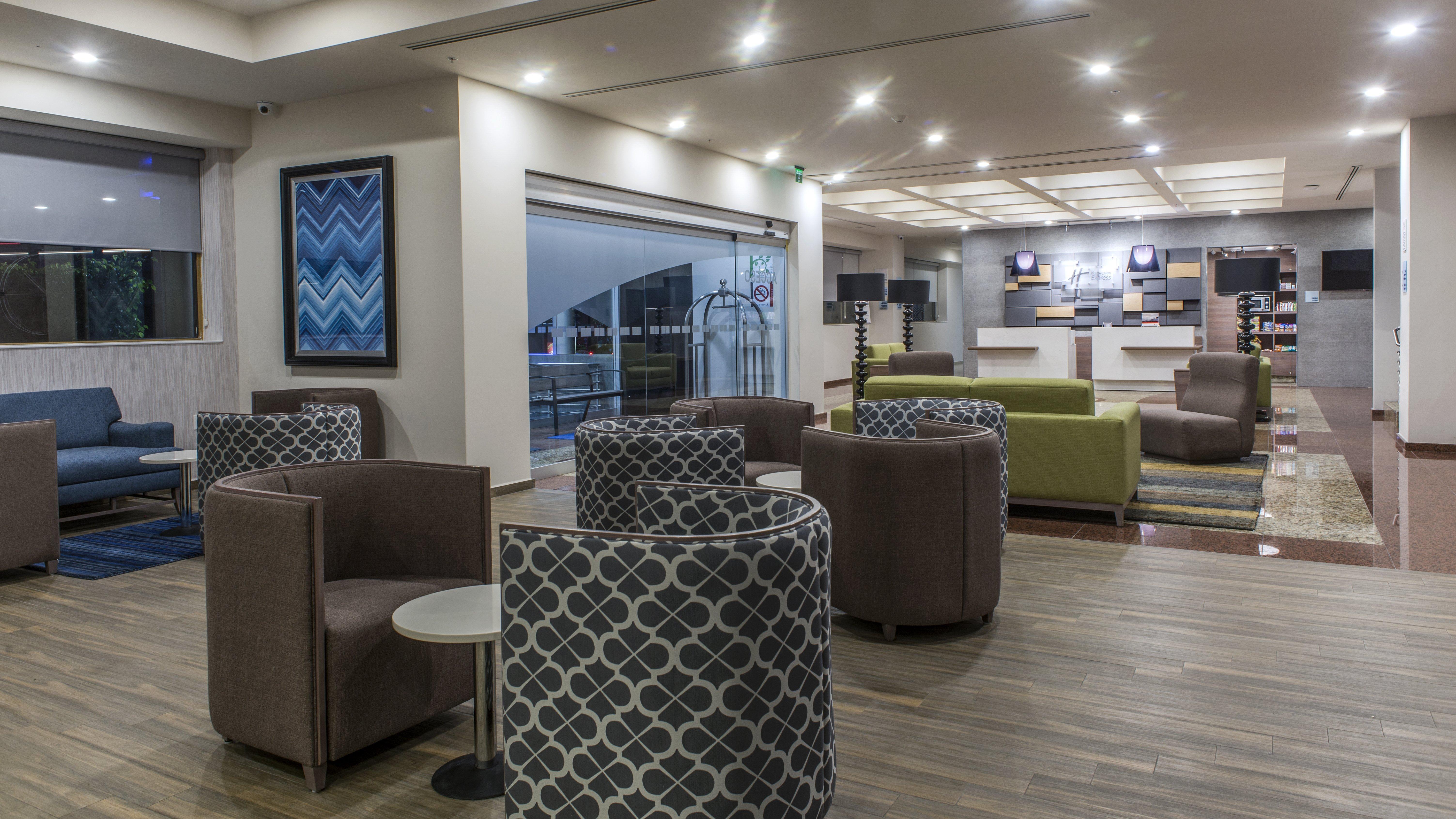 Holiday Inn Express Mexico- Toreo By Ihg Εξωτερικό φωτογραφία