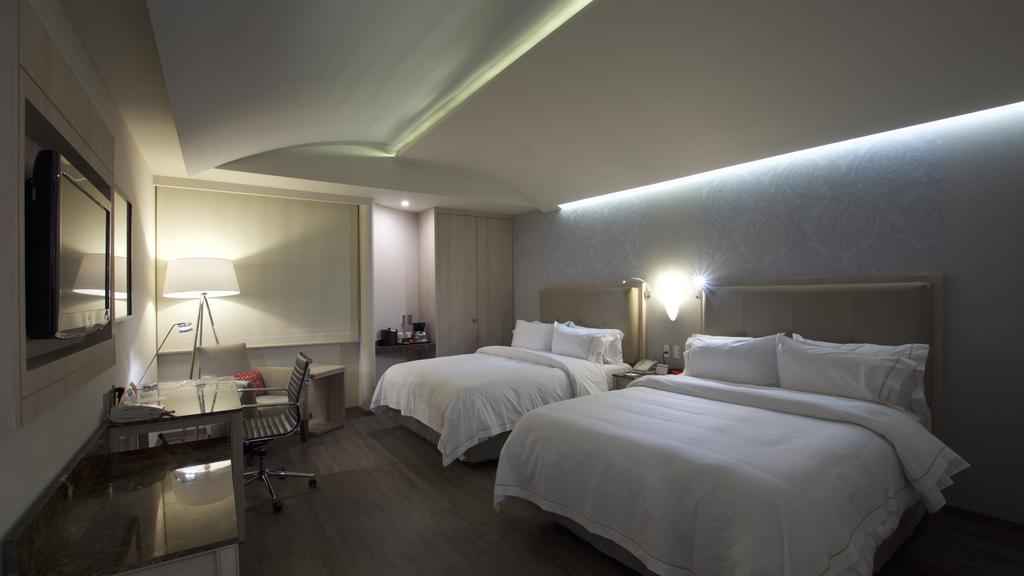 Holiday Inn Express Mexico- Toreo By Ihg Εξωτερικό φωτογραφία